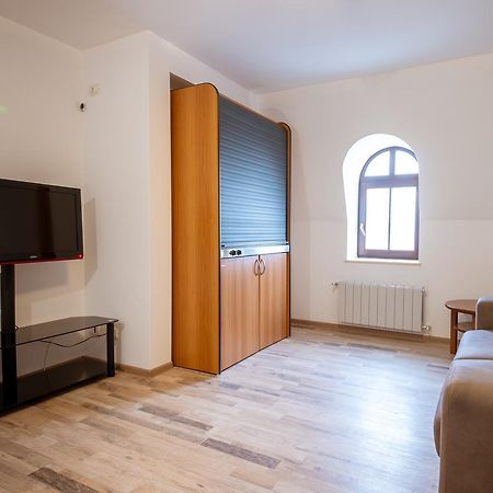 Aparthotel Bucharest Boutique By Jullie Esterno foto