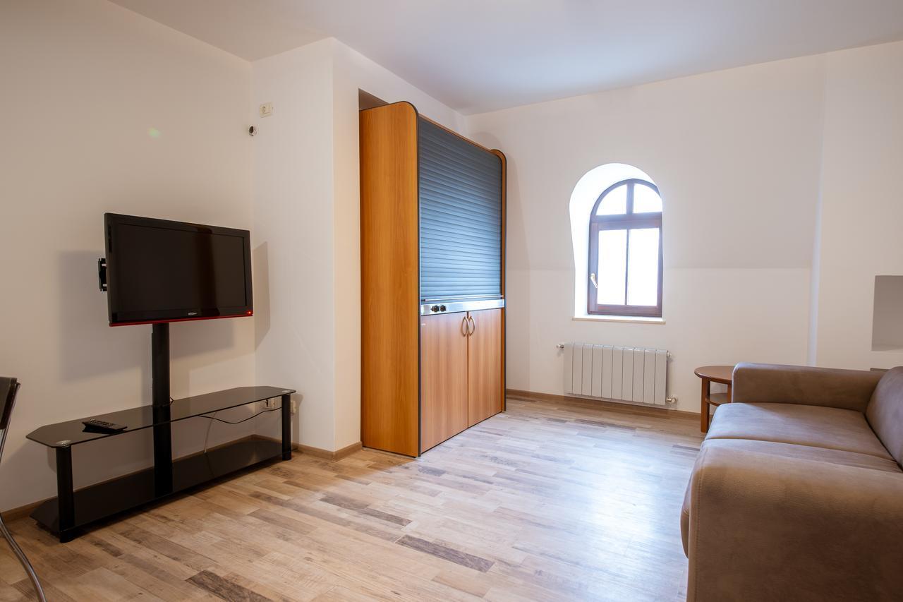 Aparthotel Bucharest Boutique By Jullie Esterno foto