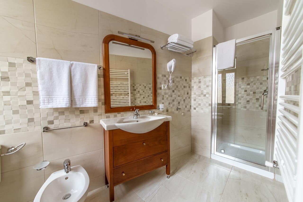 Aparthotel Bucharest Boutique By Jullie Esterno foto