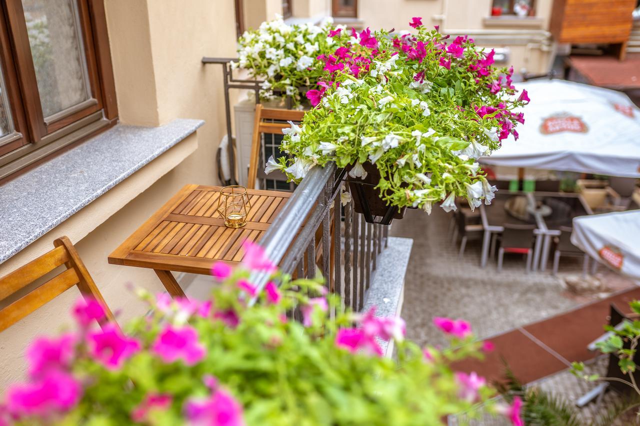 Aparthotel Bucharest Boutique By Jullie Esterno foto